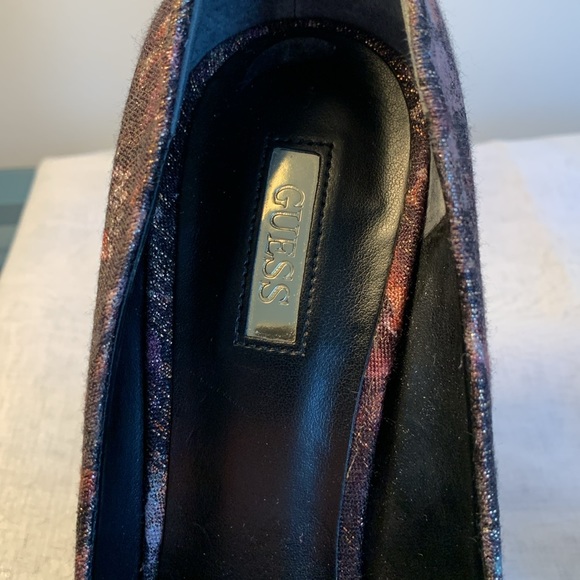 Guess Ladies Shoes - Picture 4 of 14